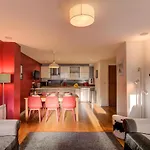아파트 Biolay 2, Alpes Agency, Chamonix, Sleeps 4-6 *