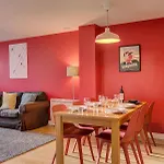 아파트 Biolay 2, Alpes Agency, Chamonix, Sleeps 4-6 샤모니