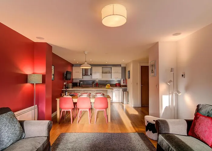 Appartement Biolay 2 - Alpes Travel - - Sleeps 4-6 *