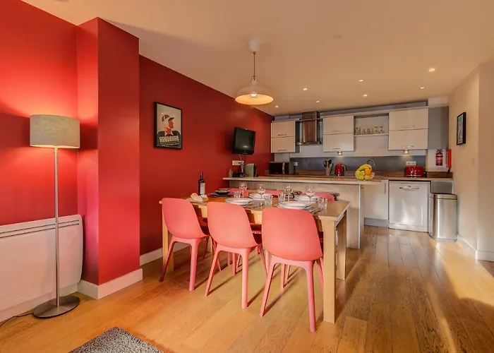 Appartement Biolay 2 - Alpes Travel - - Sleeps 4-6 Chamonix