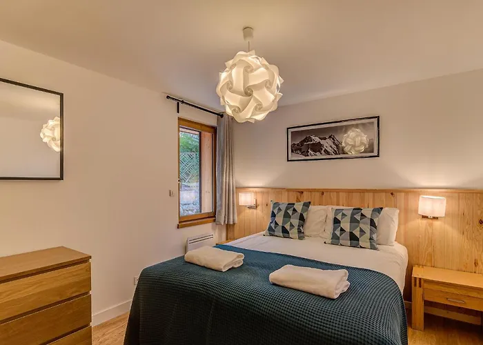 Biolay 2 - Alpes Travel - - Sleeps 4-6 *