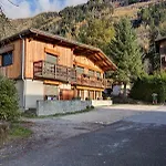 Appartement Biolay 2, Alpes Agency, Central Chamonix, Sleeps 4-6
