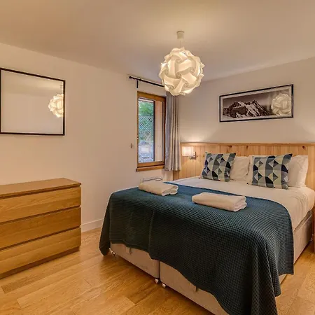 Biolay 2, Alpes Agency, Central Chamonix, Sleeps 4-6 Daire