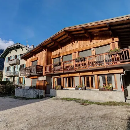 Biolay 2, Alpes Agency, Central Chamonix, Sleeps 4-6 *
