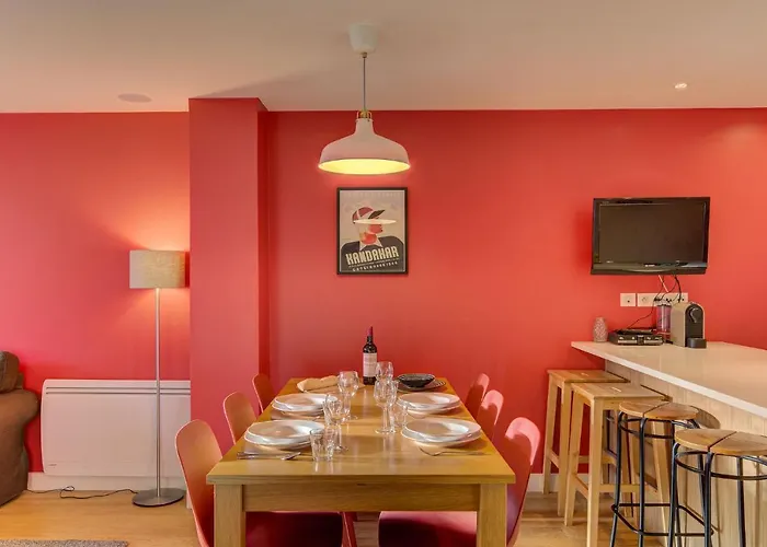 Biolay 2, Alpes Agency, Central Chamonix, Sleeps 4-6 * Chamonix