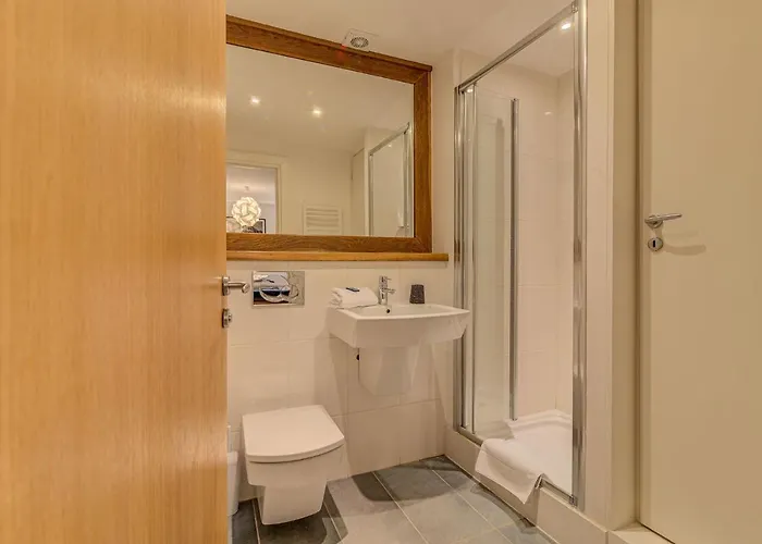 Daire Biolay 2, Alpes Agency, Central Chamonix, Sleeps 4-6 Chamonix