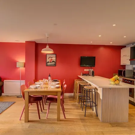 Appartement Biolay 2 - Alpes Travel - - Sleeps 4-6 Chamonix