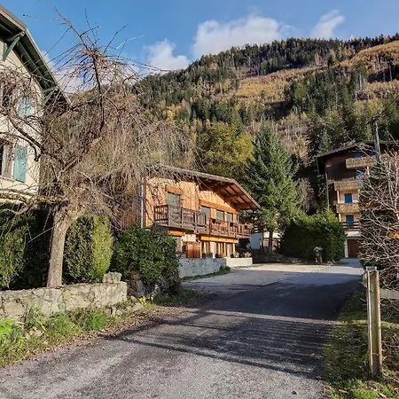 Biolay 2 - Alpes Travel - - Sleeps 4-6 Appartement Chamonix